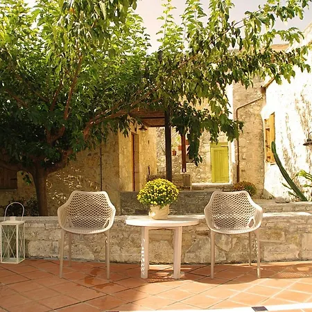 Irini Villa